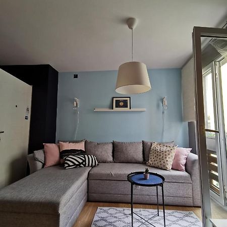 Nest Hotell Belgrad Exteriör bild