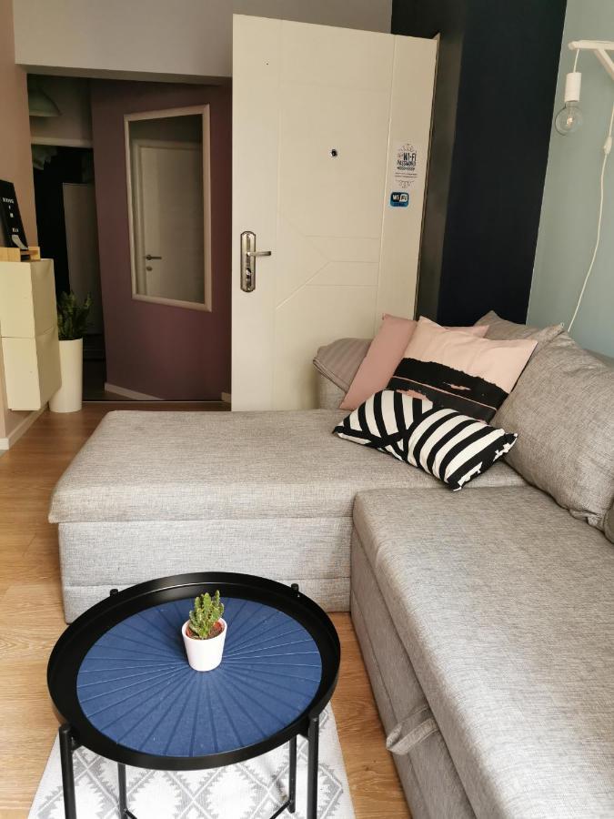 Nest Hotell Belgrad Exteriör bild