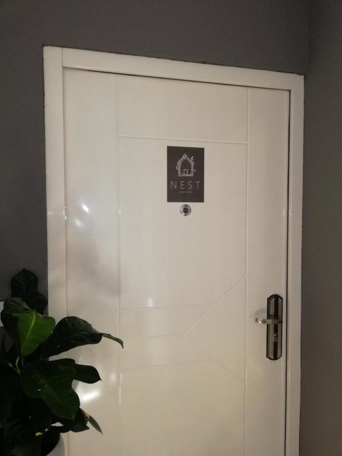 Nest Hotell Belgrad Exteriör bild